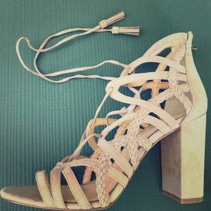 Jessica Simpson champagne suede strappy sandal